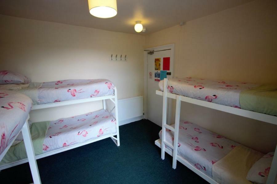 Inverness Student Hotel ภายนอก รูปภาพ