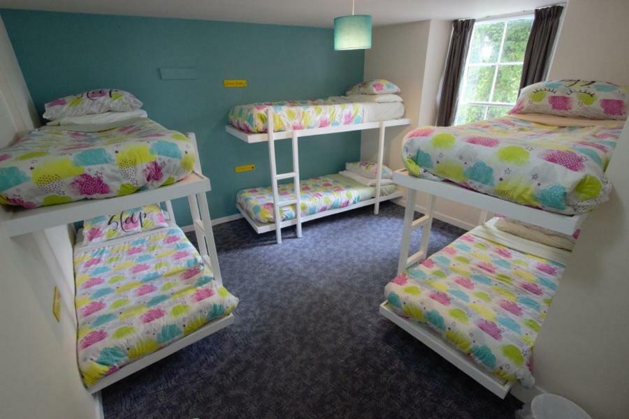 Inverness Student Hotel ภายนอก รูปภาพ